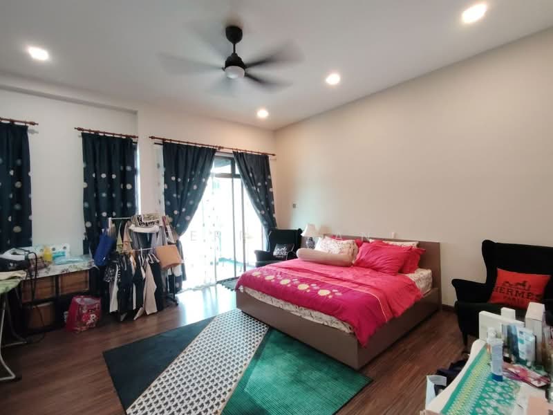 2-storey Terraced House for Sale in Setia Tropika (Johor Bahru) - Terry Tan - Bedroom - PropertyGuru.com.my