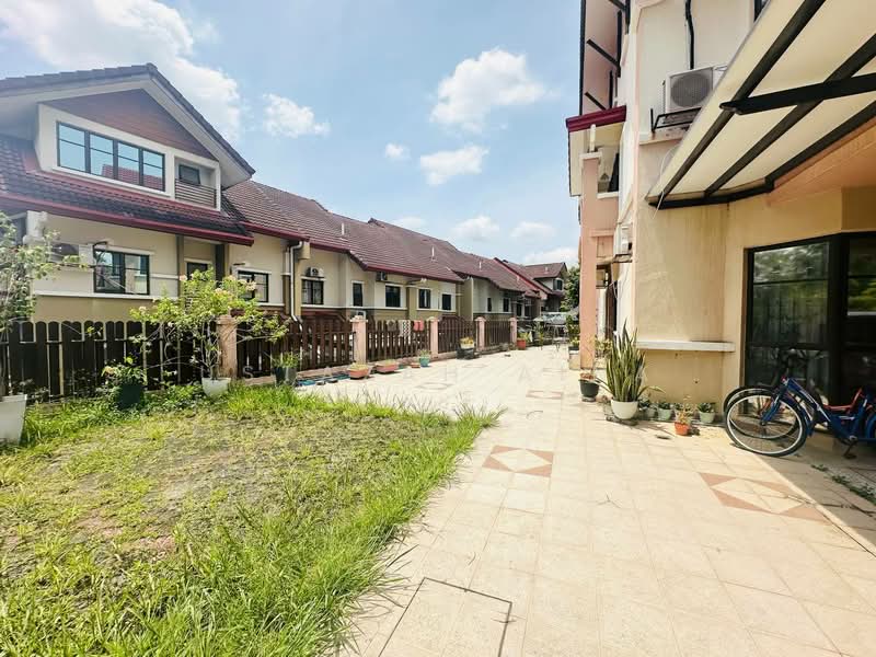 Rumah Teres 2.5 Tingkat untuk Dijual di Putrajaya (Putrajaya) - Ustazah Aina - Exterior - PropertyGuru.com.my
