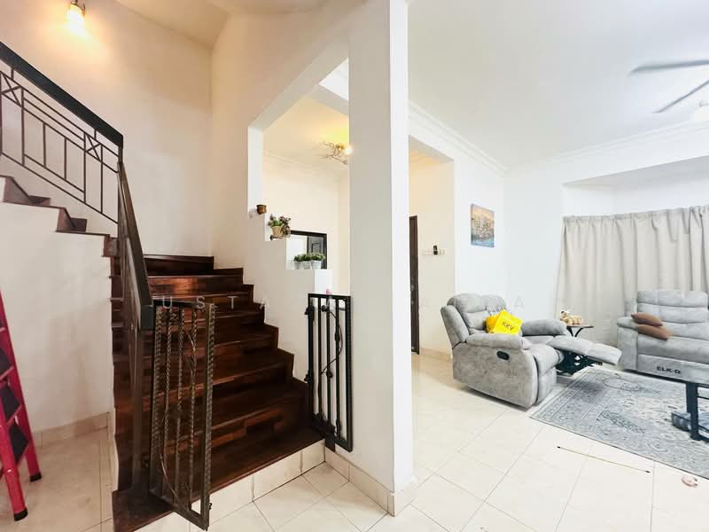 Rumah Teres 2.5 Tingkat untuk Dijual di Putrajaya (Putrajaya) - Ustazah Aina - Living Room - PropertyGuru.com.my