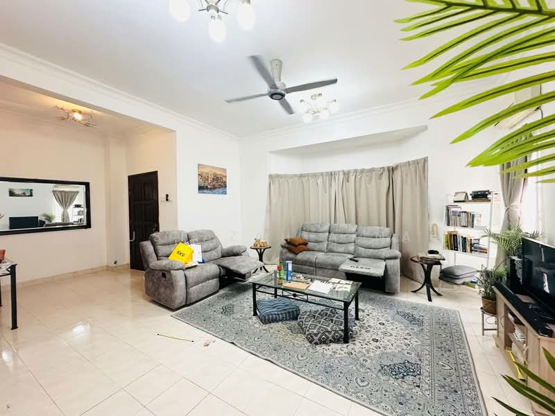 Rumah Teres 2.5 Tingkat untuk Dijual di Putrajaya (Putrajaya) - Ustazah Aina - Living Room - PropertyGuru.com.my