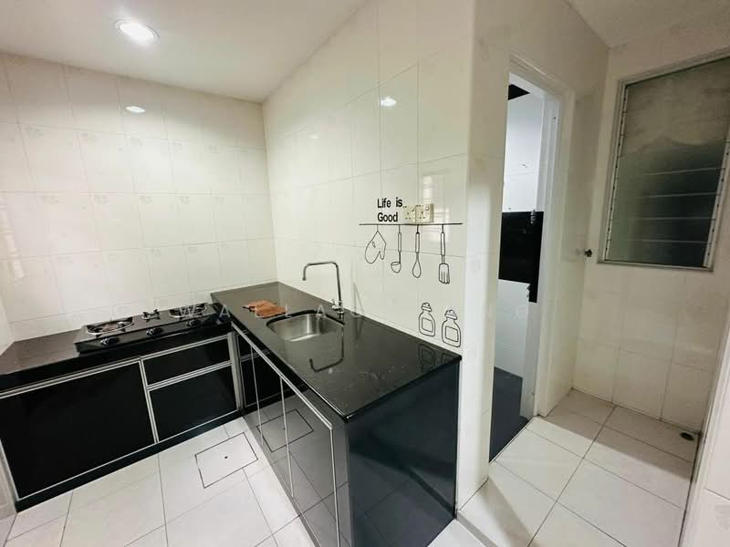 2-storey Terraced House for Sale in Taman Sri Pulai Perdana (Skudai) - Wallace Ang - Kitchen - PropertyGuru.com.my