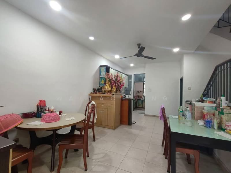 2-storey Terraced House for Sale in Taman Daya (Johor Bahru) - Wallace Ang - Dining Room - PropertyGuru.com.my
