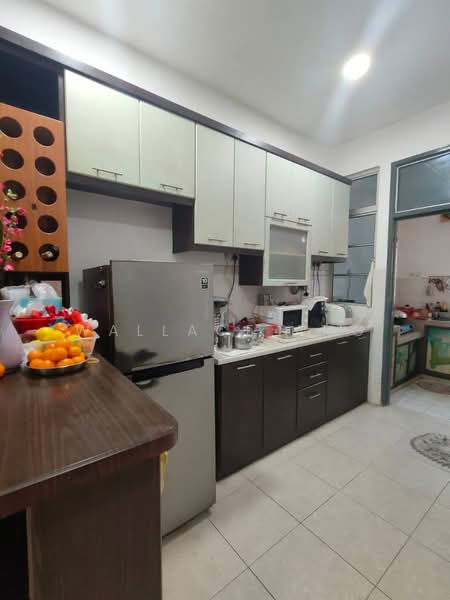 2-storey Terraced House for Sale in Taman Daya (Johor Bahru) - Wallace Ang - Kitchen - PropertyGuru.com.my