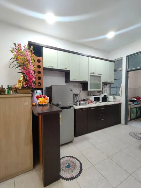 2-storey Terraced House for Sale in Taman Daya (Johor Bahru) - Wallace Ang - Kitchen - PropertyGuru.com.my
