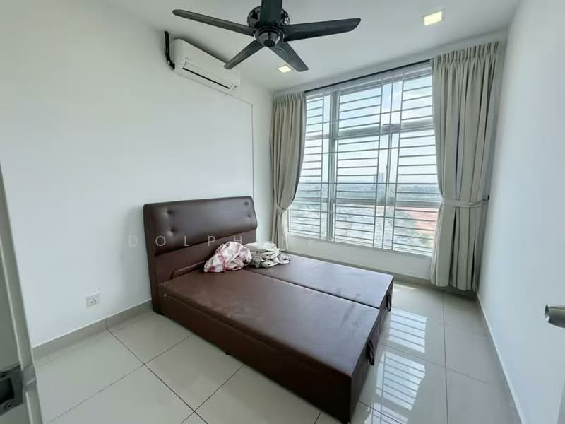 Pangsapuri untuk Dijual di D'Rich Executive Suites - Dolphine Ong - Bedroom - PropertyGuru.com.my