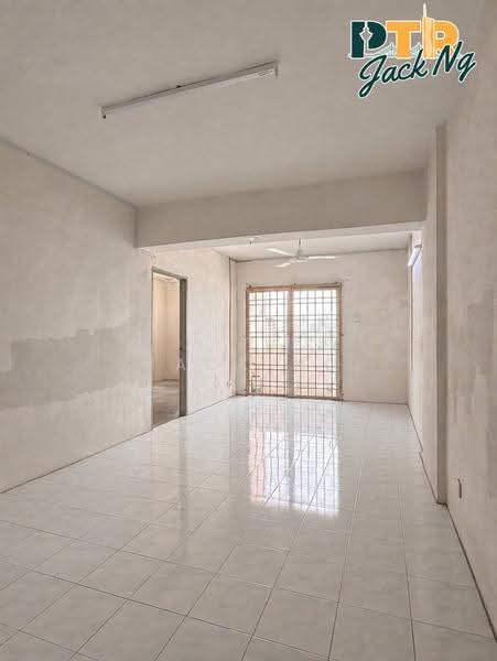Pangsapuri untuk Disewa di Widuri Apartment - Jack Ng - Living Room - PropertyGuru.com.my