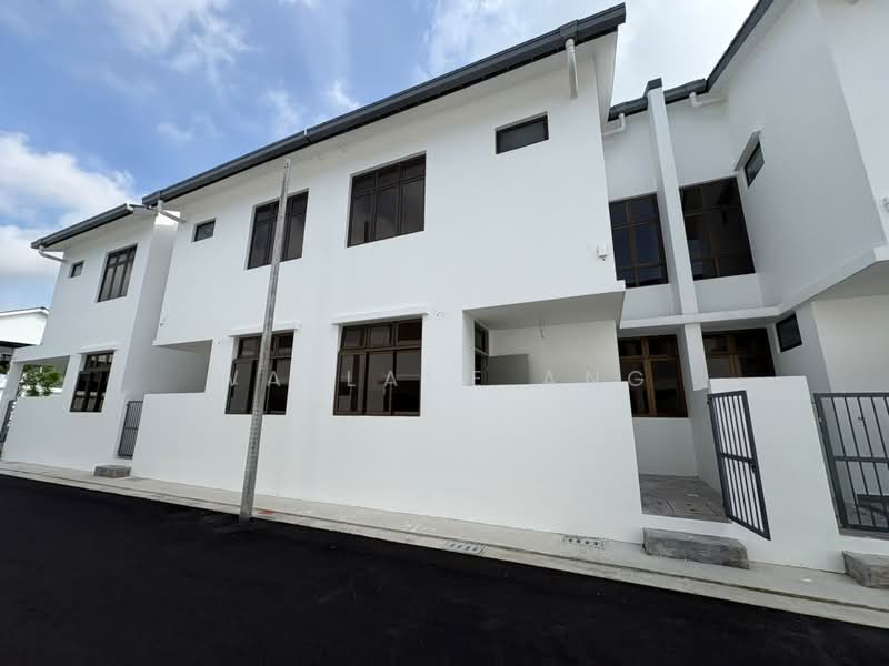 Rumah Teres 2 Tingkat untuk Dijual di Taman Mutiara Rini (Skudai) - Wallace Ang - PropertyGuru.com.my