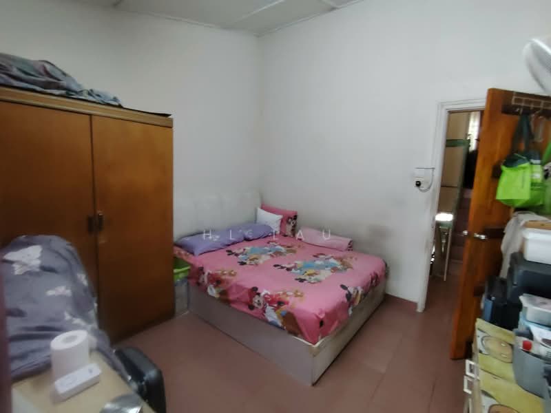 2-storey Terraced House for Sale in Sri Petaling (Kuala Lumpur) - HL Lau - Bedroom - PropertyGuru.com.my