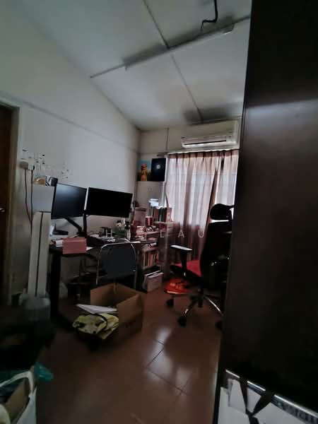 2-storey Terraced House for Sale in Sri Petaling (Kuala Lumpur) - HL Lau - Study - PropertyGuru.com.my