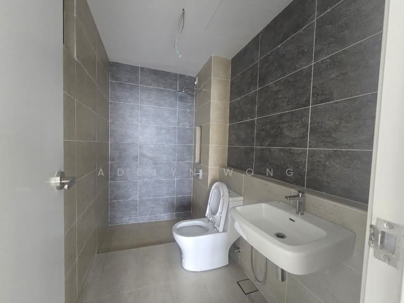 Service Residence for Sale at Setia City Residences - Adelyn Wong - Bathroom - PropertyGuru.com.my