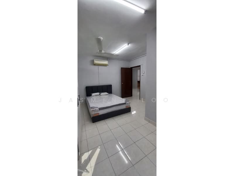 Condominium for Rent at Palm Spring @ Damansara - Jasmine Loo - Bedroom - PropertyGuru.com.my