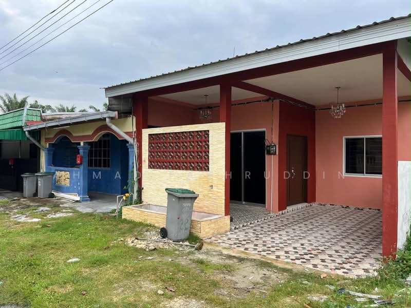 1-storey Terraced House for Sale in Ayer Hitam (Johor) - Ahmad Fakhruddin - PropertyGuru.com.my