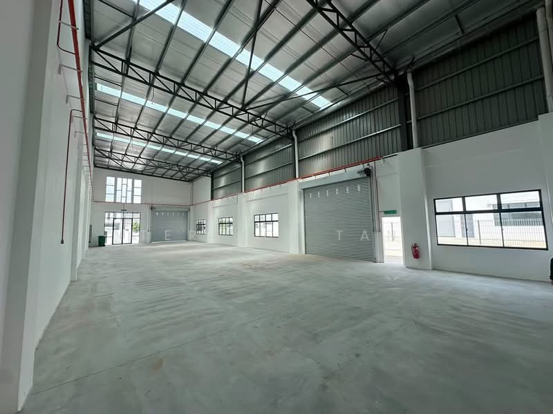 Factory for Rent in Eco Business Park 1 (Johor Bahru) - Terence Tan - Interior - PropertyGuru.com.my