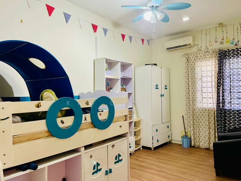 2-storey Terraced House for Sale in Seksyen 32, Kemuning Green Ville (Shah Alam) - Kho Daniel - Bedroom - PropertyGuru.com.my