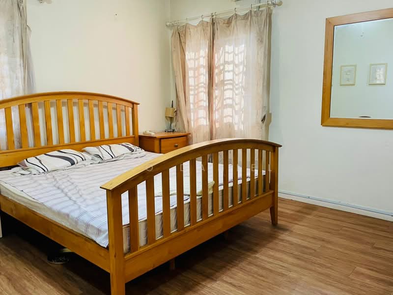 2-storey Terraced House for Sale in Seksyen 32, Kemuning Green Ville (Shah Alam) - Kho Daniel - Bedroom - PropertyGuru.com.my