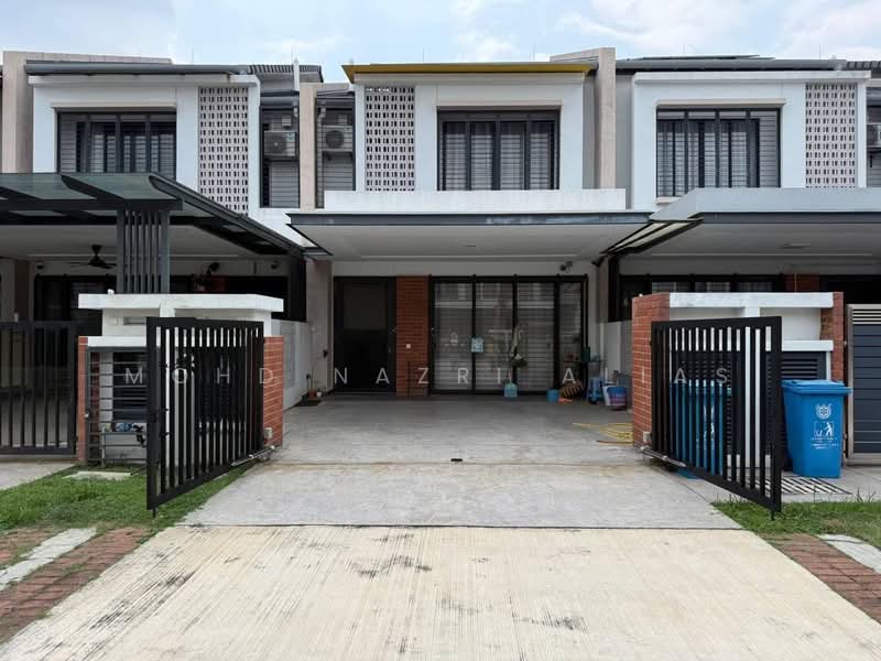 Rumah Teres 2 Tingkat untuk Dijual di Elmina Valley 1 (Shah Alam) - Mohd Nazri Alias - PropertyGuru.com.my