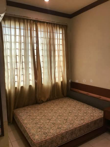 1-storey Terraced House for Sale in Taman Molek (Johor Bahru) - Brandon Khor - PropertyGuru.com.my