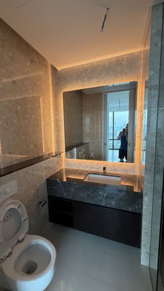 Service Residence for Sale at Pavilion Damansara Heights, Windsor Suites - Aylex . - Bathroom - PropertyGuru.com.my