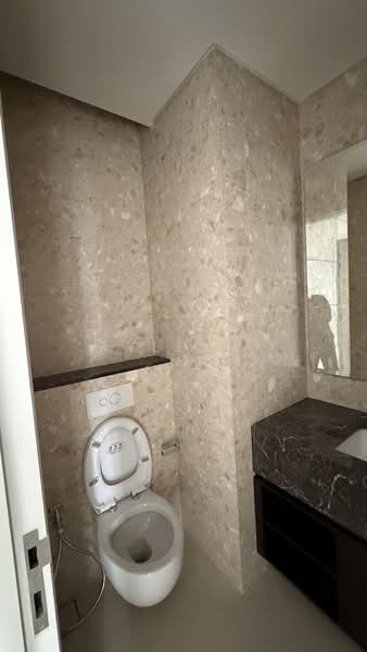 Service Residence for Sale at Pavilion Damansara Heights, Windsor Suites - Aylex . - Bathroom - PropertyGuru.com.my