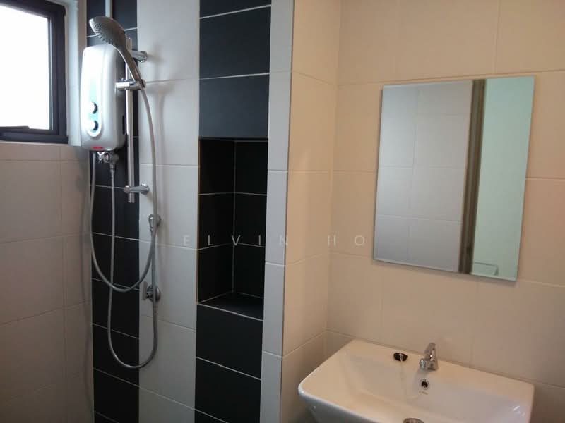Servis Apartment untuk Dijual di Metia Residence - Elvin Ho - Bathroom - PropertyGuru.com.my