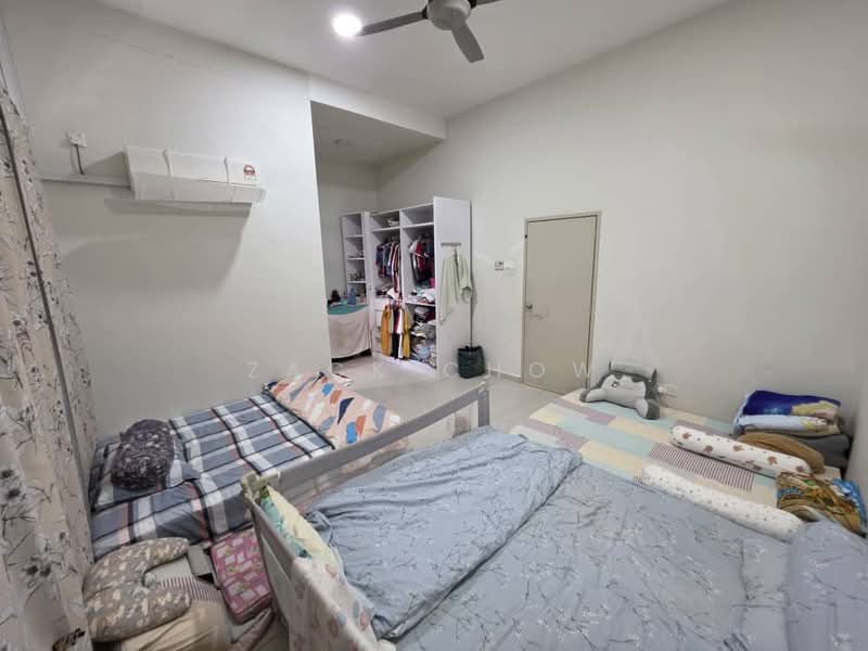 Rumah Teres 2-Tingkat untuk Dijual di Taman Dato' Chellam (Ulu Tiram) - Zack Chow - Bedroom - PropertyGuru.com.my