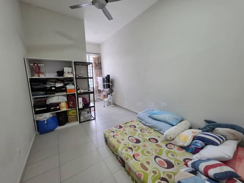 Rumah Teres 2-Tingkat untuk Dijual di Taman Dato' Chellam (Ulu Tiram) - Zack Chow - Bedroom - PropertyGuru.com.my
