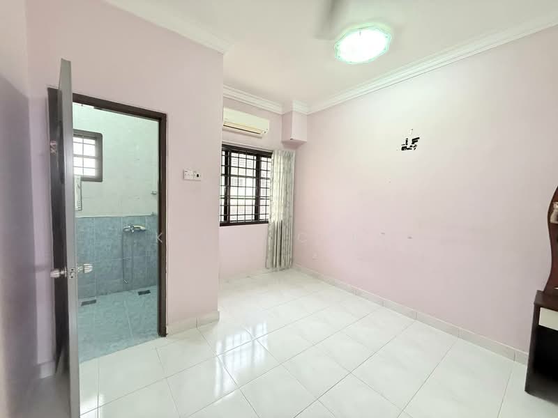 2-storey Terraced House for Sale in Taman Desa Tebrau (Tebrau) - Kelly Chen - Interior - PropertyGuru.com.my