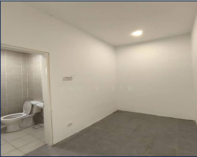 3-storey Terraced House for Rent in Lake Fields (Sungai Besi) - Mavis Sim - PropertyGuru.com.my