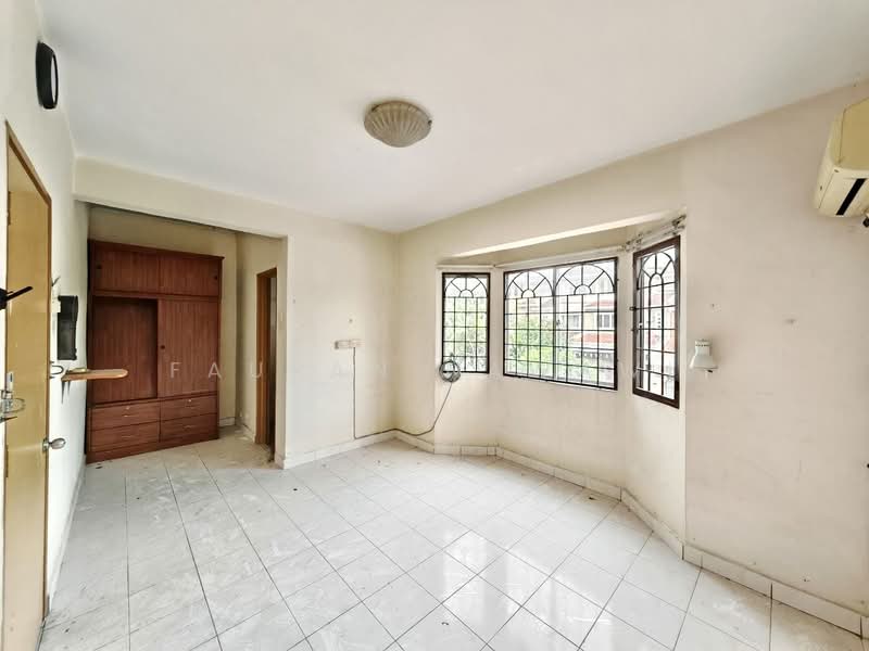2.5-storey Terraced House for Sale in Kota Perdana (Seri Kembangan) - Fauran Nawawi - PropertyGuru.com.my