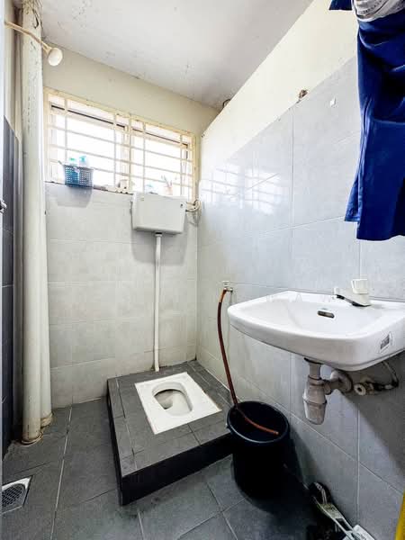 Rumah Teres 1 Tingkat untuk Dijual di Port Klang (Pelabuhan Klang) (Selangor) - Fauran Nawawi - PropertyGuru.com.my