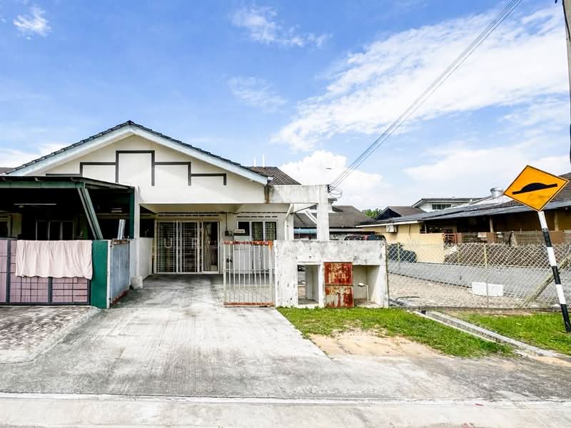 Rumah Teres 1 Tingkat untuk Dijual di Port Klang (Pelabuhan Klang) (Selangor) - Fauran Nawawi - PropertyGuru.com.my