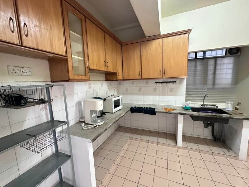 Pangsapuri untuk Dijual di Prima Saujana - JK Leong - Kitchen - PropertyGuru.com.my