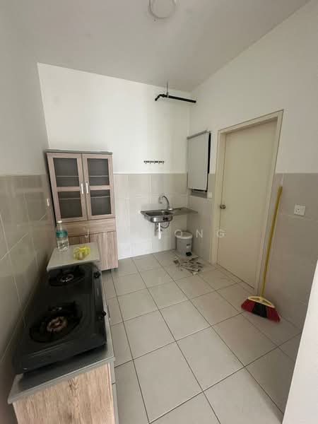 Pangsapuri untuk Disewa di Residensi Seri Wahyu - JK Leong - Kitchen - PropertyGuru.com.my