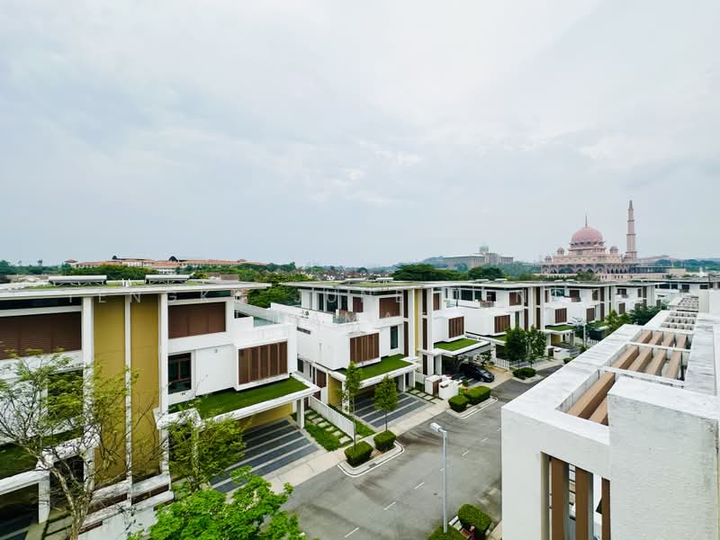 Vila Berkembar untuk Dijual di Presint 8 (Putrajaya) - Tengku June Tengku Mamat - PropertyGuru.com.my