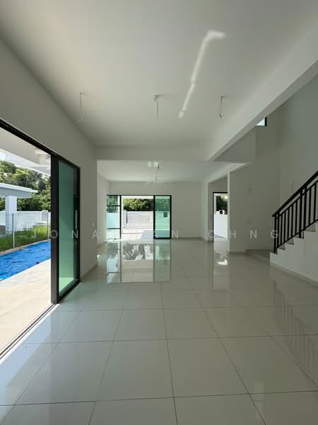 Rumah Berkembar untuk Dijual di Bandar Cassia (Batu Kawan) - Jonathan Chng - Living Room - PropertyGuru.com.my