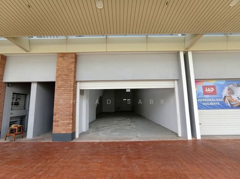 Shop for Rent in Gamuda Cove (Dengkil) - Ahmad Sabri - Exterior - PropertyGuru.com.my
