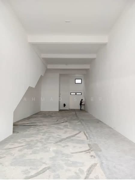 Shop for Rent in Gamuda Cove (Dengkil) - Ahmad Sabri - Interior - PropertyGuru.com.my