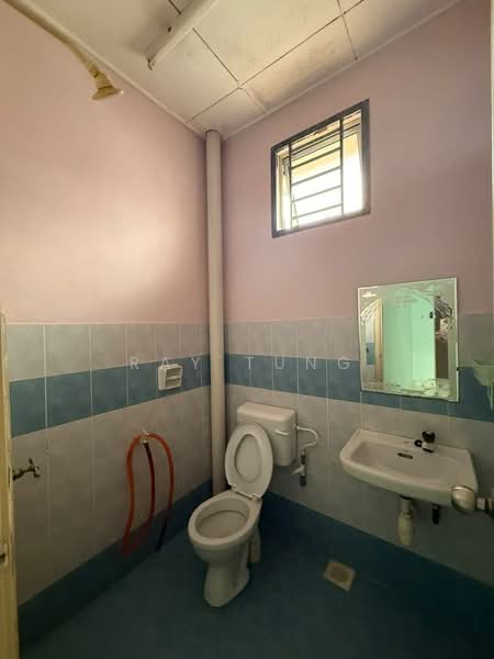 2-storey Terraced House for Rent in Taman Bestari Indah (Ulu Tiram) - Ray Tung - Bathroom - PropertyGuru.com.my