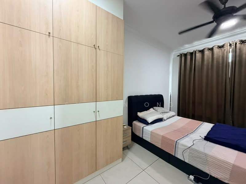 Service Residence for Sale at Pangsapuri Tanah Emas (Golden Sands) - Sharon Ong - Bedroom - PropertyGuru.com.my