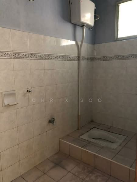 2-storey Terraced House for Rent in Desa Casuarina (Nilai) - Chrix Soo - Bathroom - PropertyGuru.com.my