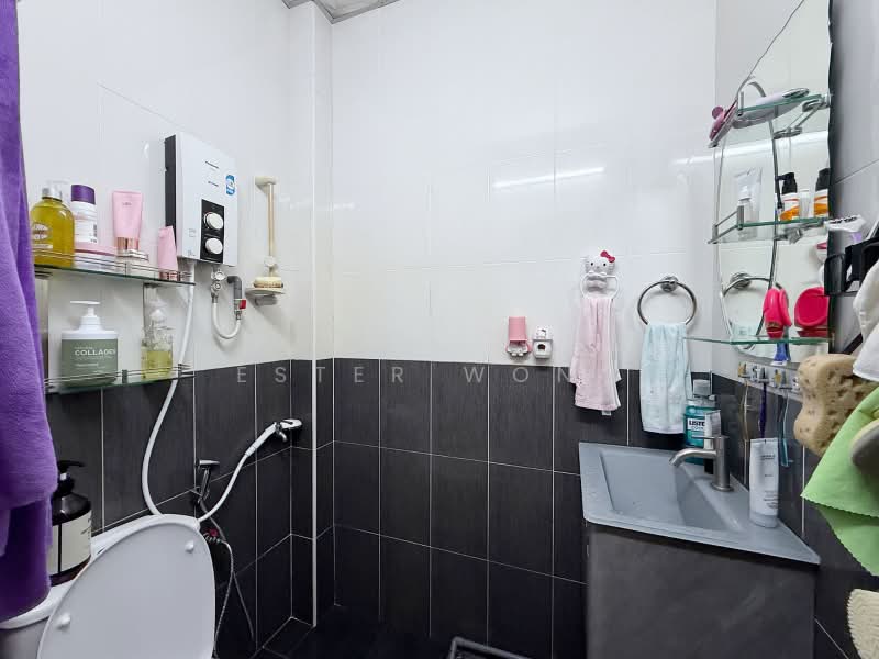 Rumah Teres 1 Tingkat untuk Dijual di Masai (Johor) - Ester Wong - Bathroom - PropertyGuru.com.my