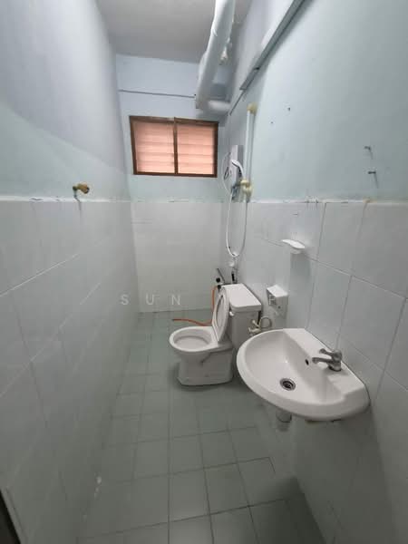 Pangsapuri untuk Disewa di Sri Awana Townhouse - Sun Yap - Bathroom - PropertyGuru.com.my