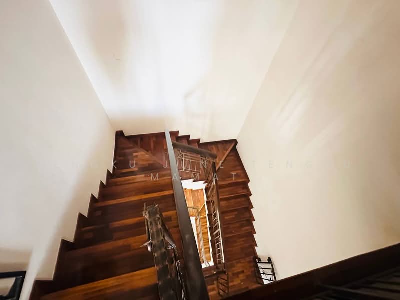 2.5-storey Terraced House for Sale in Putrajaya (Putrajaya) - Tengku June Tengku Mamat - PropertyGuru.com.my