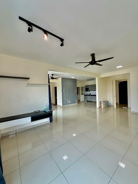 Servis Apartment untuk Dijual di Saville @ Cheras - Azli Ibrahim - Living Room - PropertyGuru.com.my