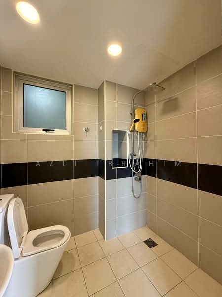 Servis Apartment untuk Dijual di Saville @ Cheras - Azli Ibrahim - Bathroom - PropertyGuru.com.my