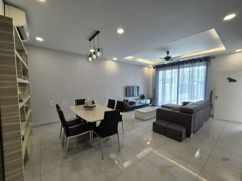 Rumah Teres 2 Tingkat untuk Dijual di Bandar Dato Onn (Tebrau) - Christina Ang - Living Room - PropertyGuru.com.my