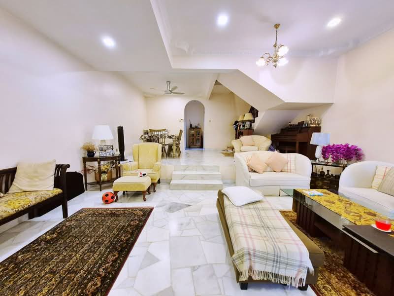 2-storey Terraced House for Sale in Taman Tun Dr Ismail (Kuala Lumpur) - Azian Nasa - PropertyGuru.com.my