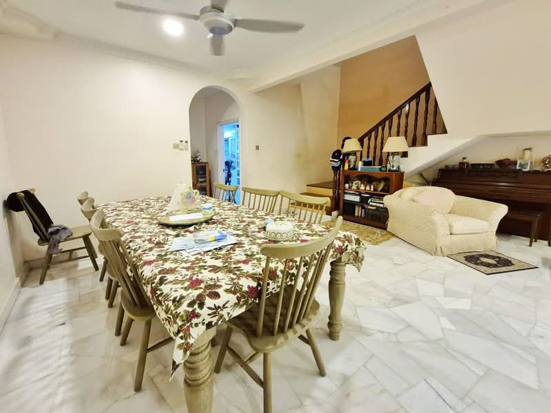 2-storey Terraced House for Sale in Taman Tun Dr Ismail (Kuala Lumpur) - Azian Nasa - PropertyGuru.com.my