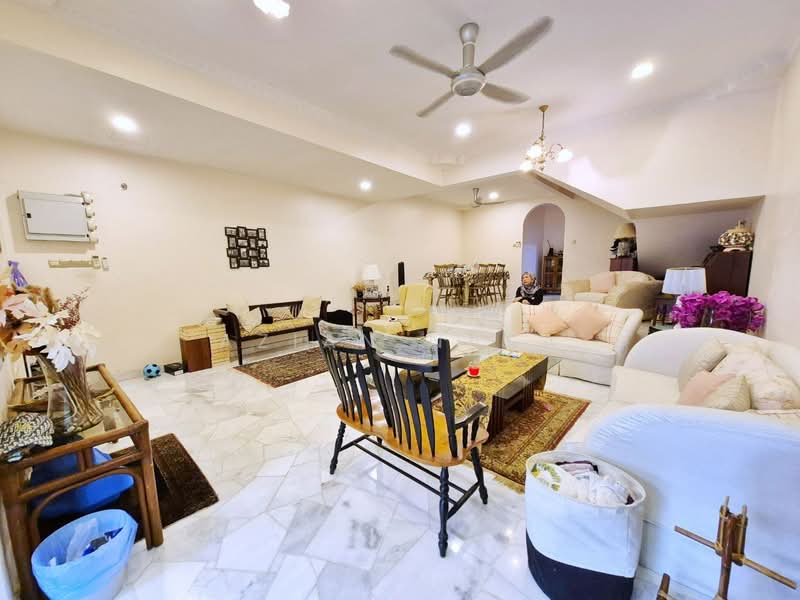 2-storey Terraced House for Sale in Taman Tun Dr Ismail (Kuala Lumpur) - Azian Nasa - PropertyGuru.com.my