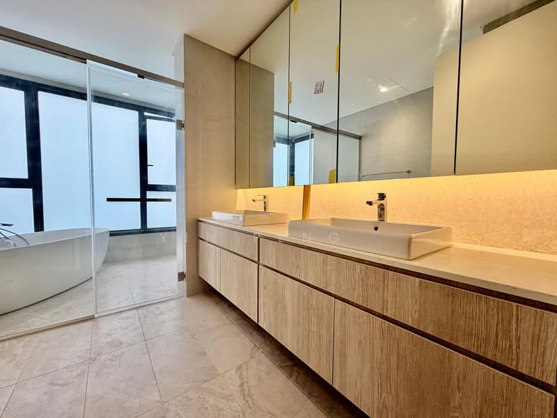 Servis Apartment untuk Disewa di Jendela Residences - Yin Peng . - Bathroom - PropertyGuru.com.my